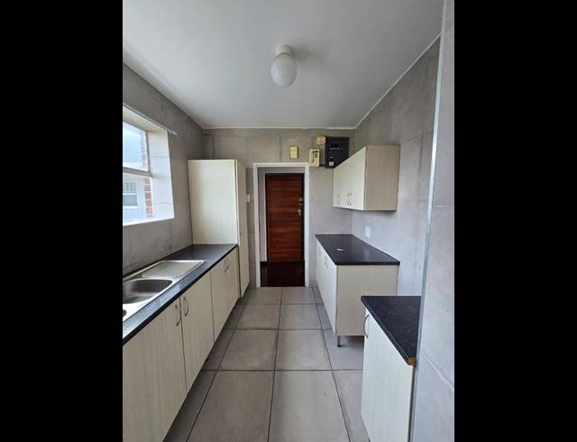1 BEDROOM PROPERTY TO RENT IN THORNTON